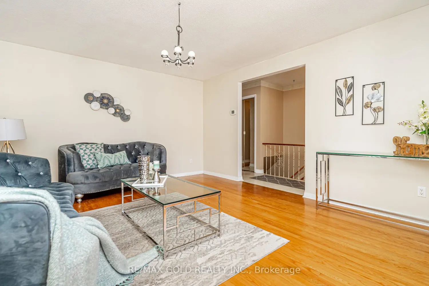 Additional image 4 of 11 Edgebrook Crescent