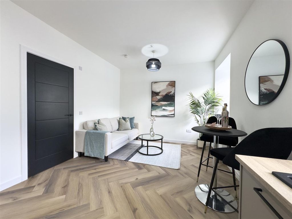 Additional image 4 of 2 bed flat for saleKirk Street, Strathaven ML10