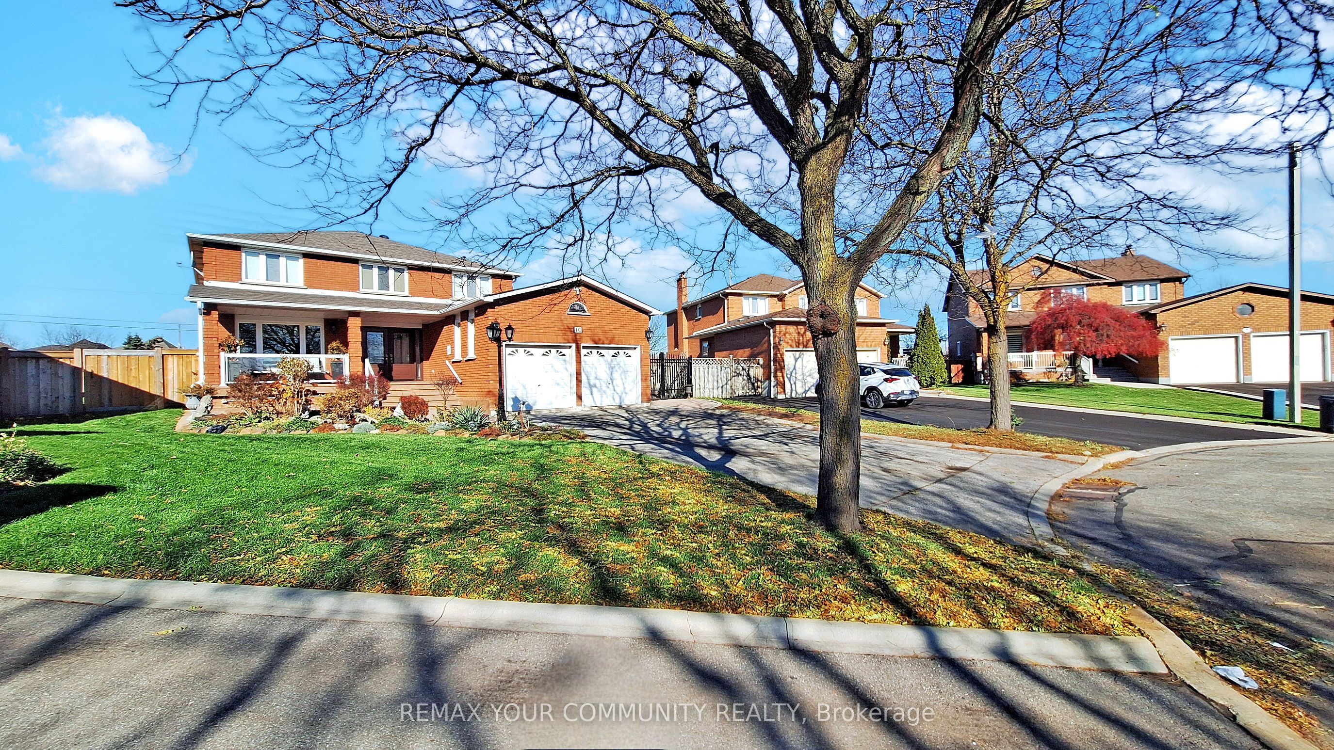 Additional image 2 of 10 Hollyburn Court, Vaughan, ON, L4L 6G2