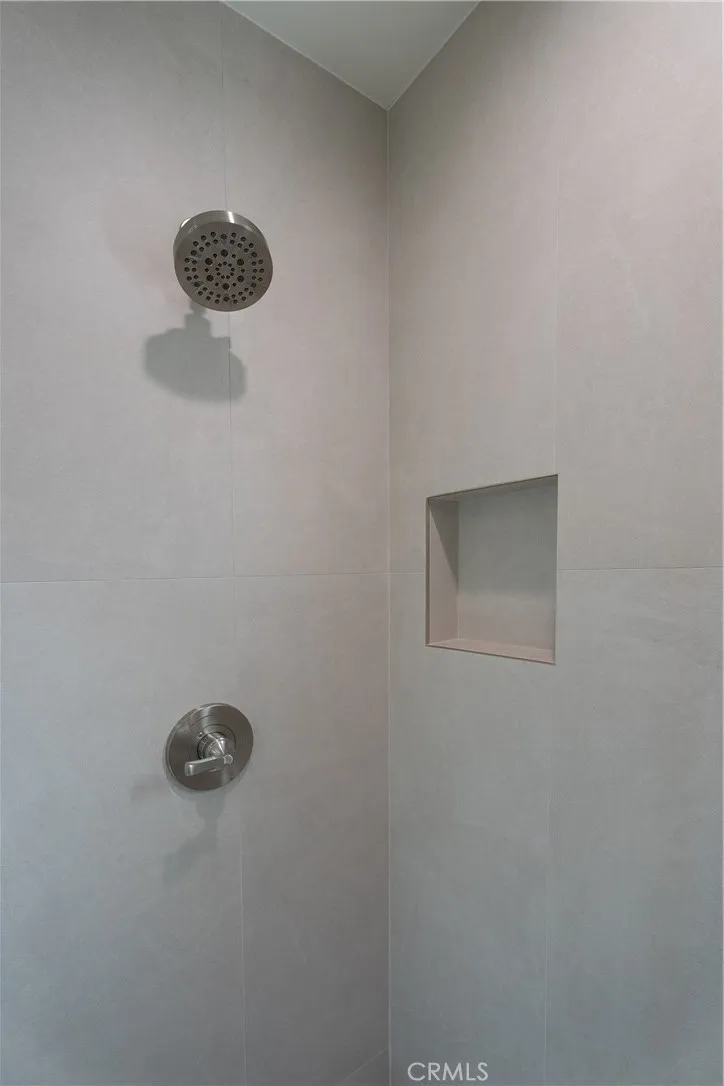 Additional image 66 of 1065 E Spazier Ave Unit 102, Burbank, CA 91502