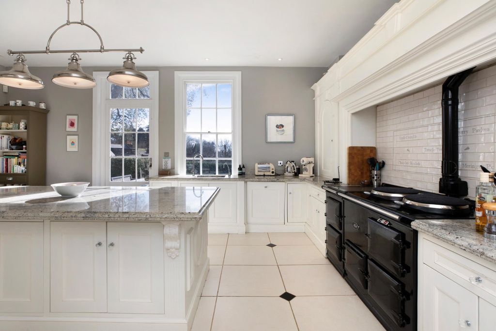 Additional image 8 of 6 bed detached house for saleColleton Crescent, Exeter, Devon EX2