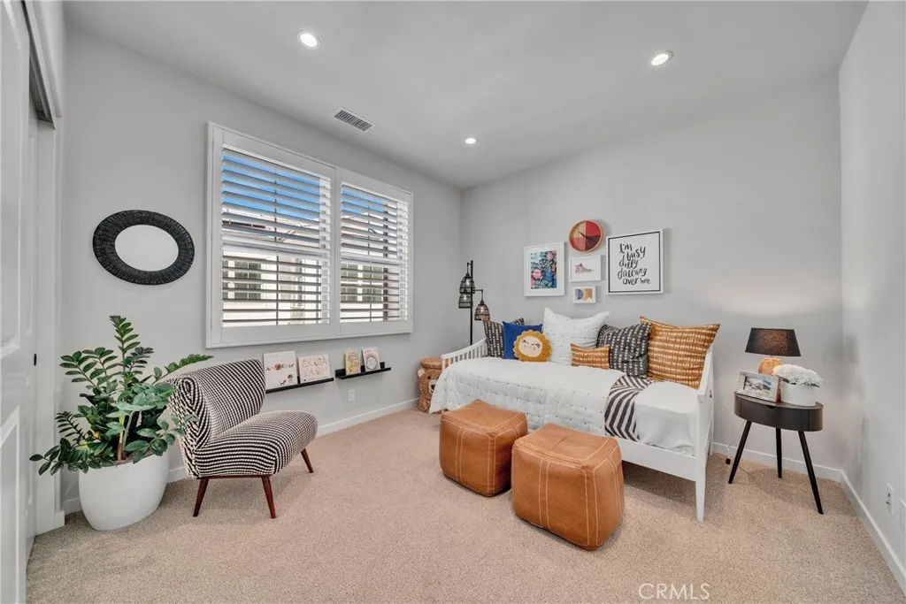 Additional image 20 of 124 Sunnyside, Irvine, CA 92618