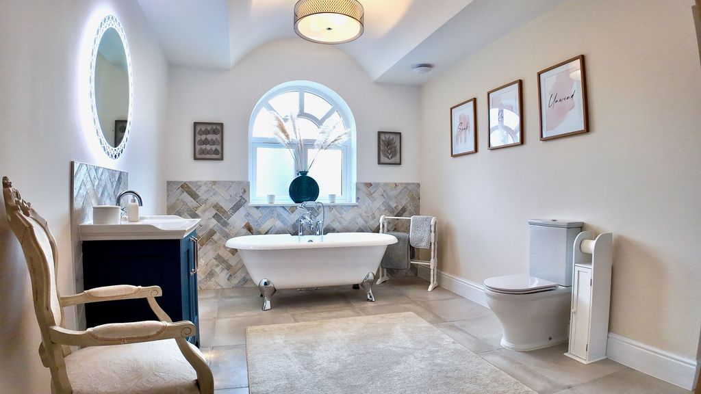 Additional image 46 of 5 bed detached house for saleOak Tree Rise, Newbridge NP11