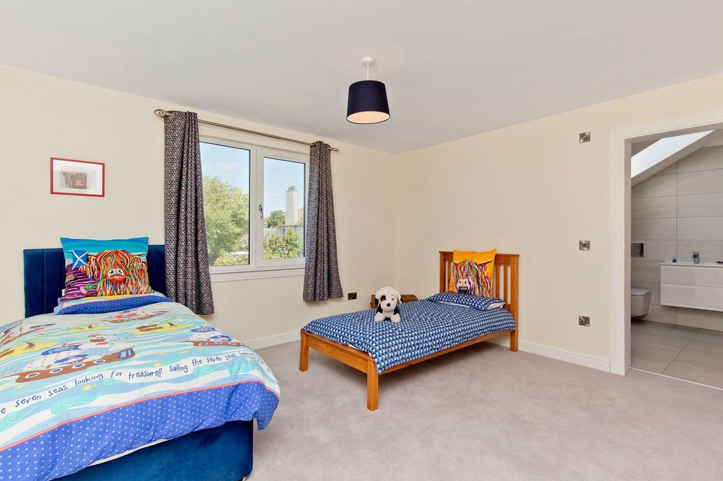 Additional image 25 of 10 bed detached house for saleBraehead Road, Edinburgh EH4