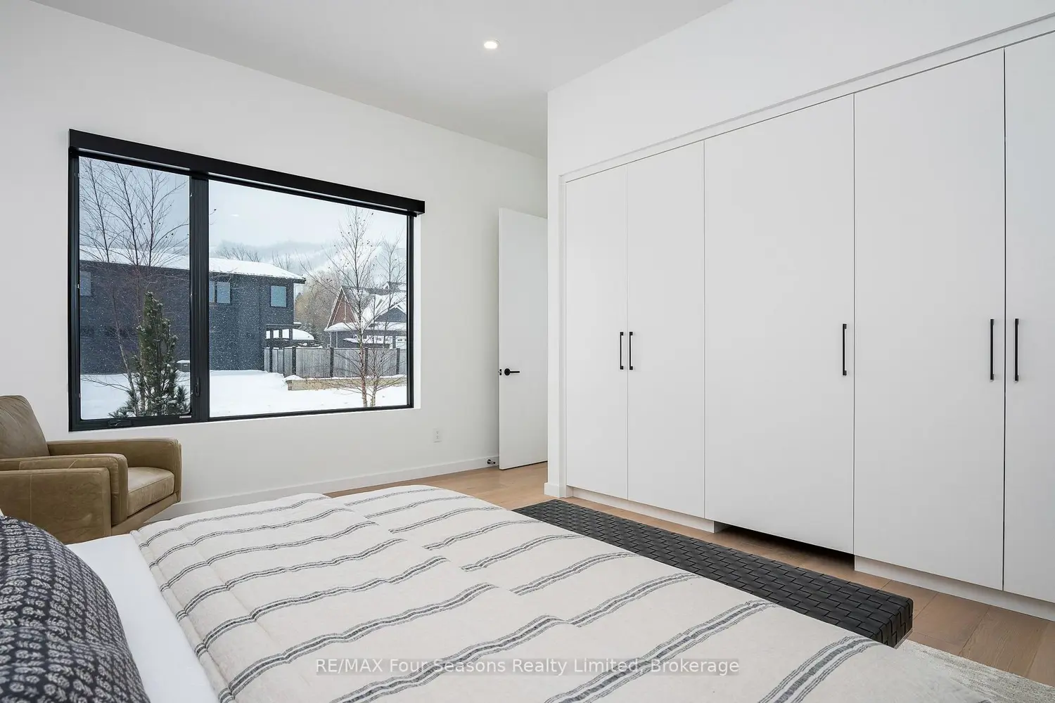 Additional image 8 of 126 Courchevel Crescent