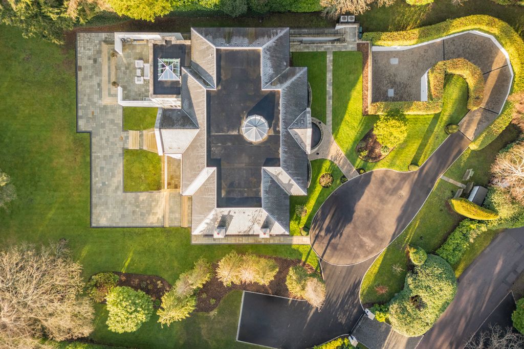 Additional image 19 of 6 bed detached house for saleCavendish Road, Weybridge KT13