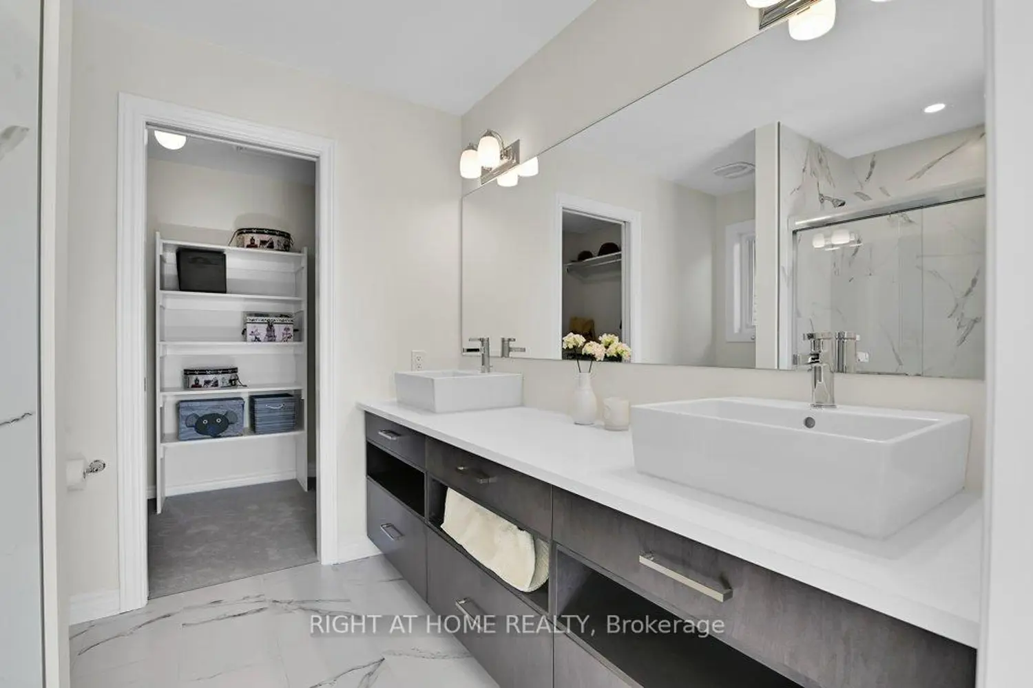 Additional image 11 of 609 Enclave Lane