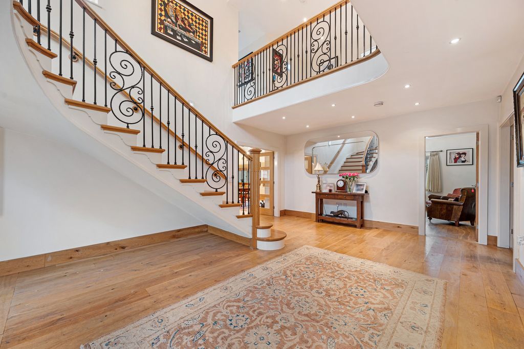 Additional image 8 of 6 bed detached house for saleWigton Lane, Alwoodley, Leeds LS17