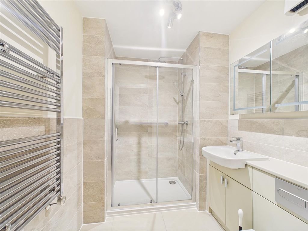 Additional image 12 of 2 bed flat for saleStapleton Court, Waller Grove, Swanland HU14