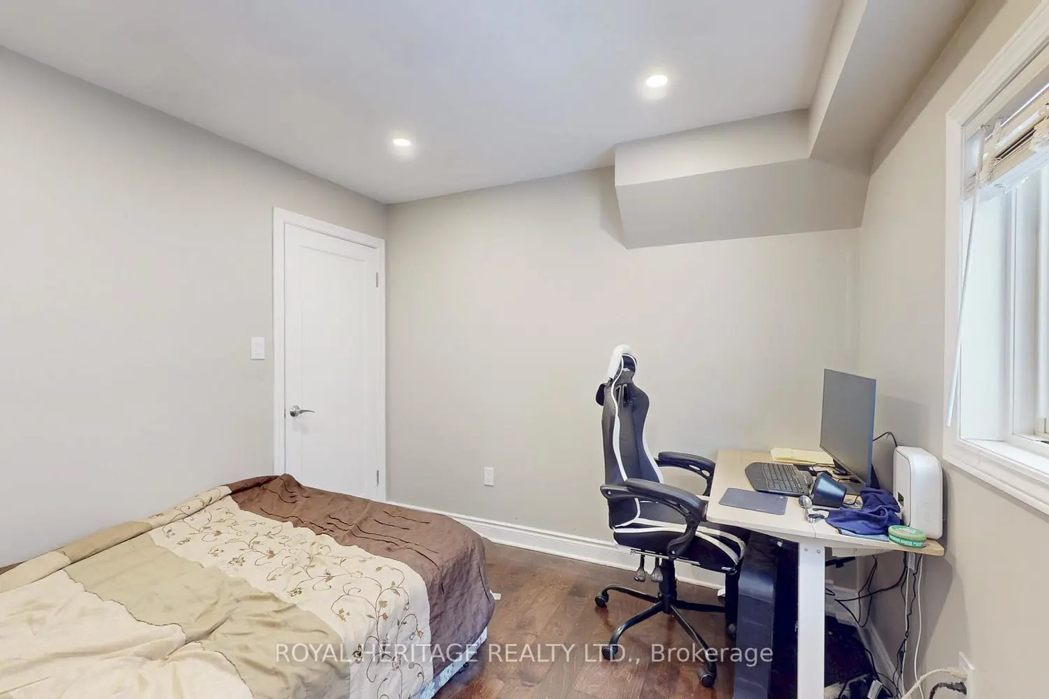 Additional image 4 of 100 Cromwell Avenue