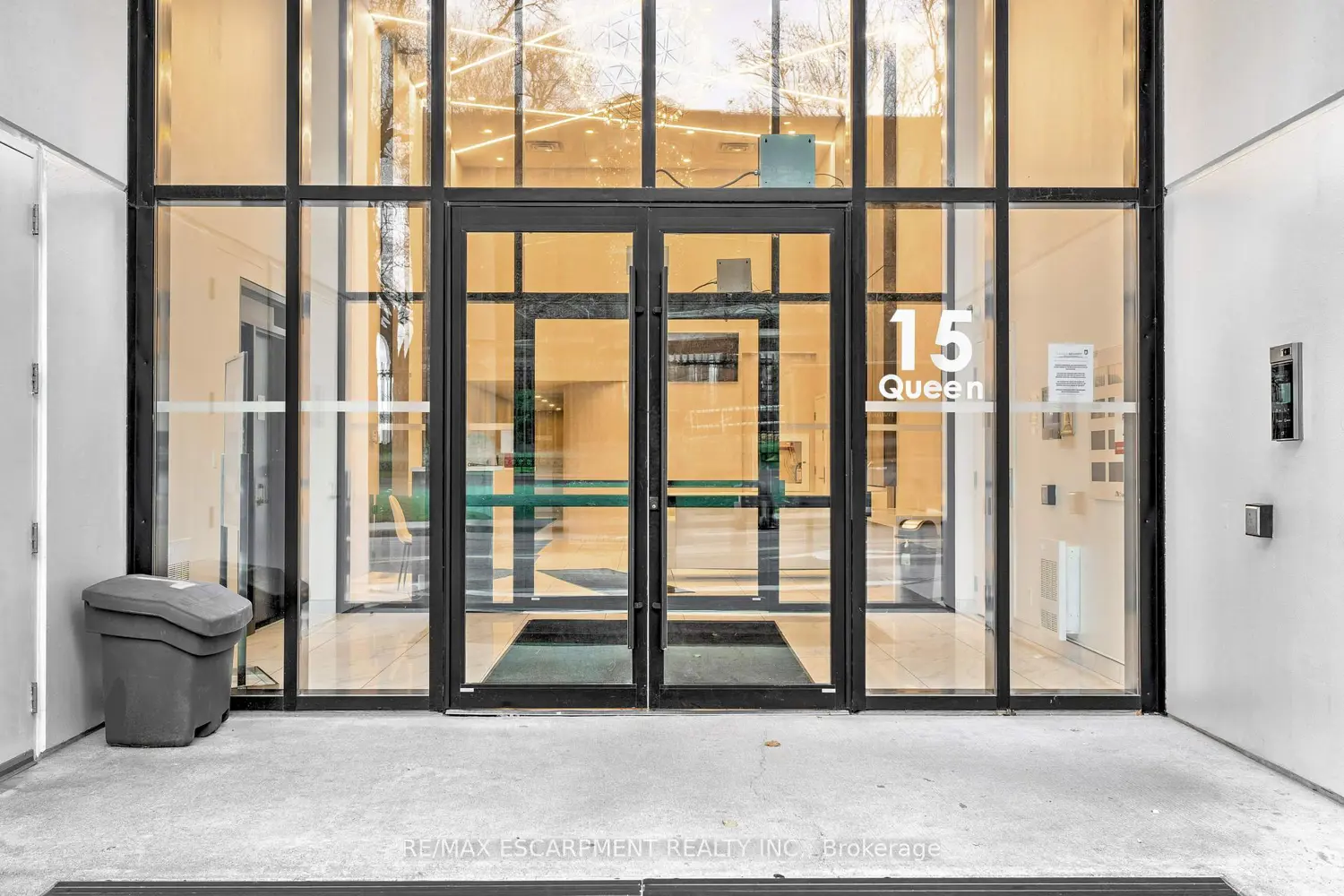 Additional image 2 of 15 Queen Street 2308