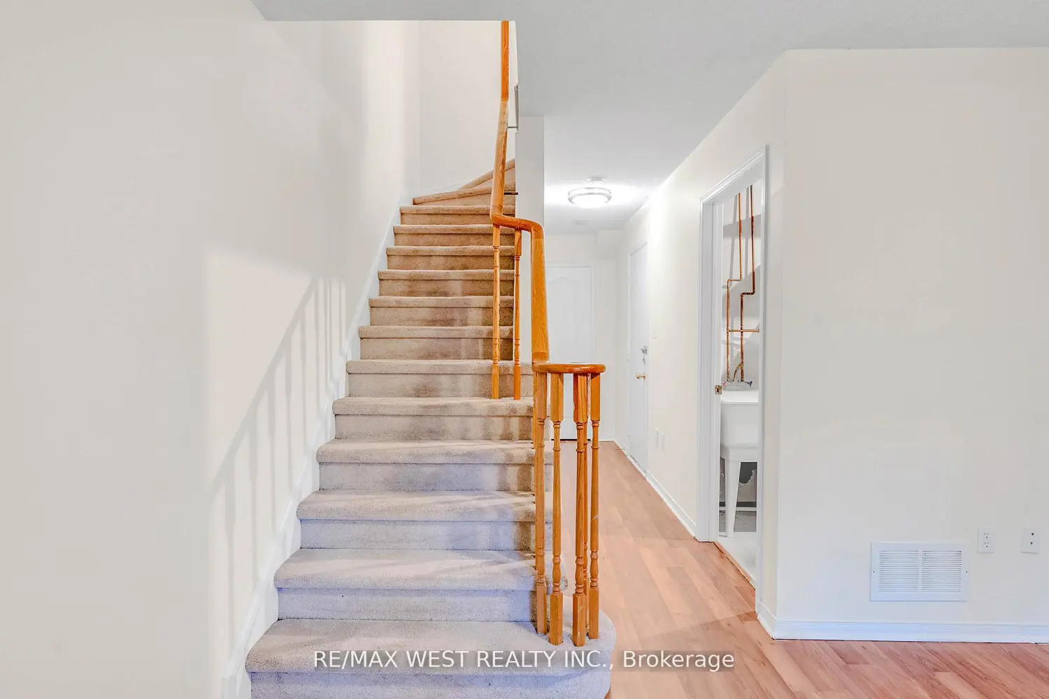 Additional image 16 of 5530 Glen Erin Drive 182