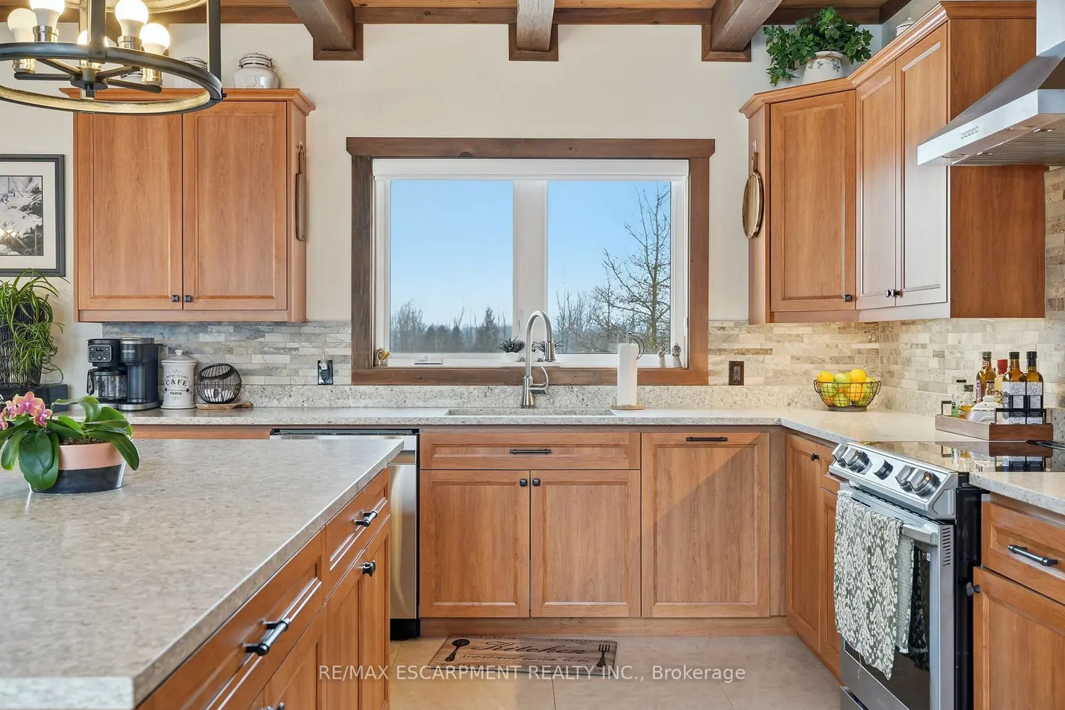 Additional image 6 of 124288 Southgate Road 12