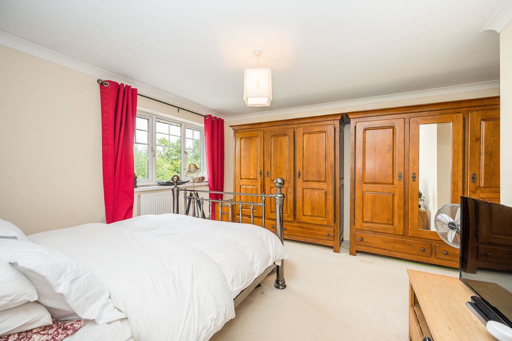 Additional image 17 of 4 bed detached house for saleCharles Street, Tredegar NP22