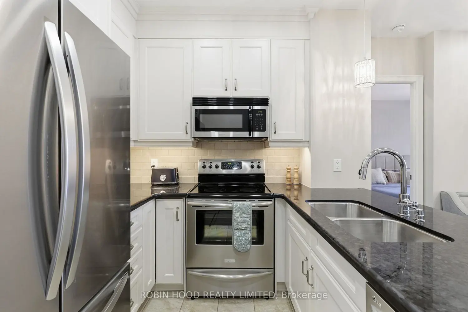 Additional image 4 of 21 Burkebrook Place 331