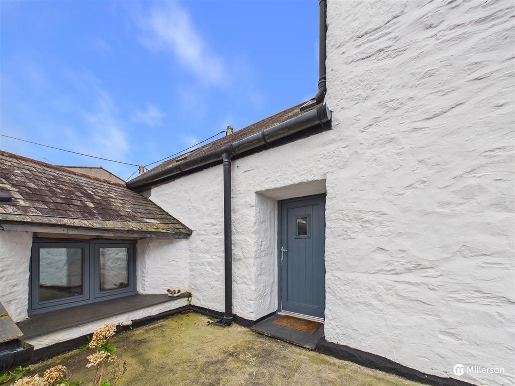 Additional image 13 of 2 bed flat for saleSea Lane, Hayle TR27