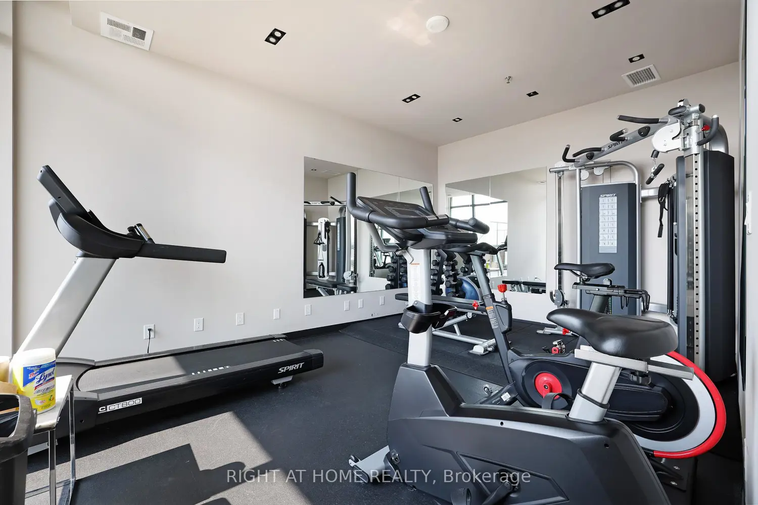 Additional image 11 of 203 Catherine Street 2002