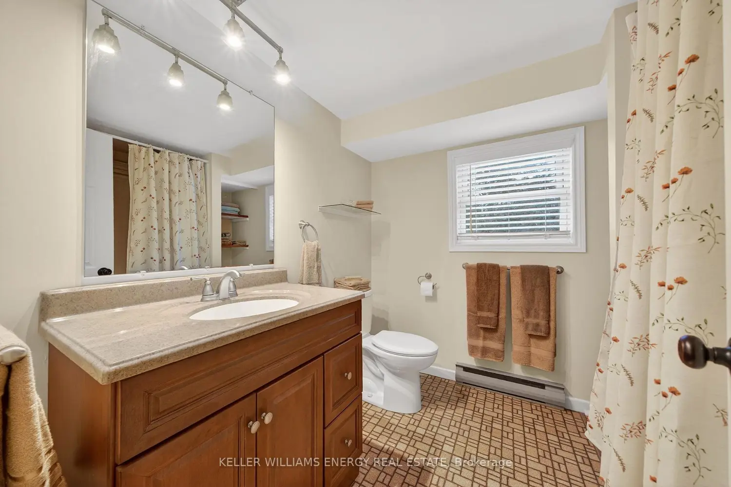 Additional image 8 of 108 Dutch Road