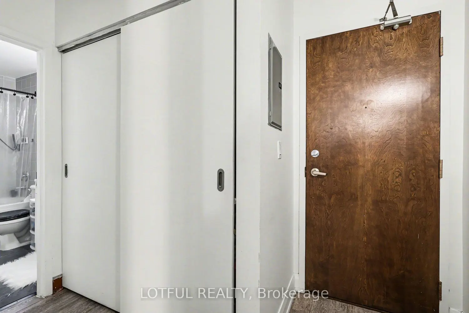 Additional image 6 of 383 Cumberland Street 201