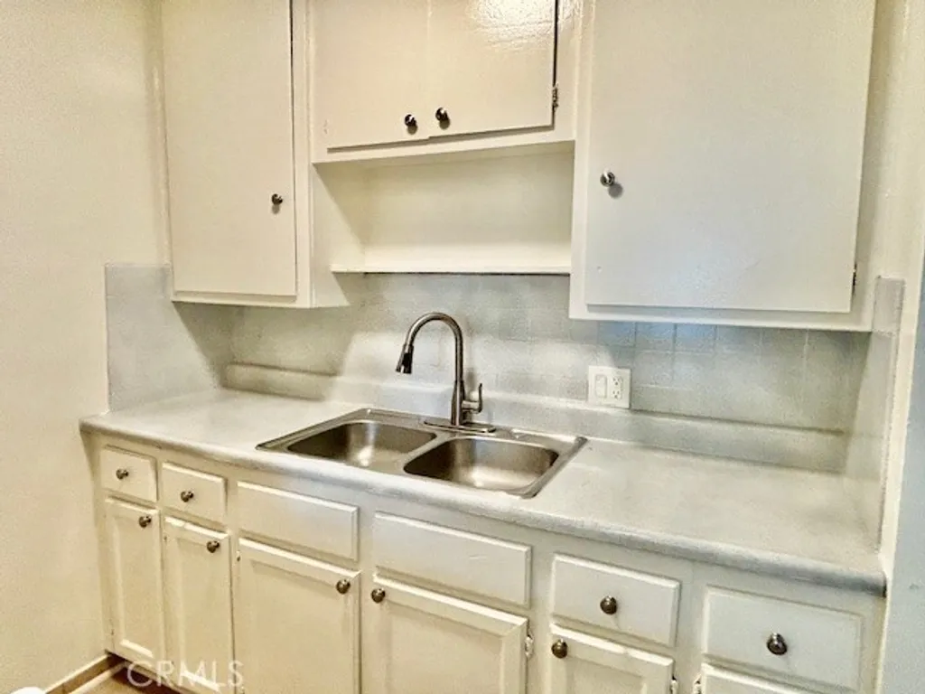 Additional image 11 of 12425 Harris Ave Unit A, Lynwood, CA 90262