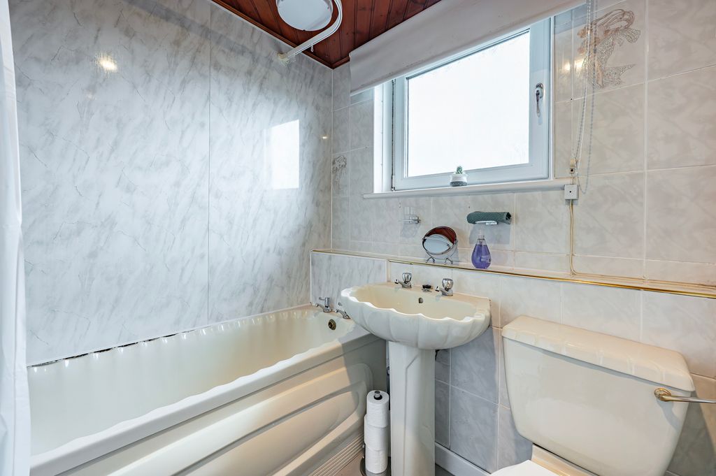 Additional image 25 of 3 bed flat for saleGreenhill Street, Rutherglen, Glasgow G73