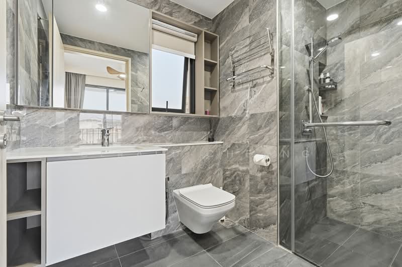 Additional image 13 of 74 Compassvale Bow