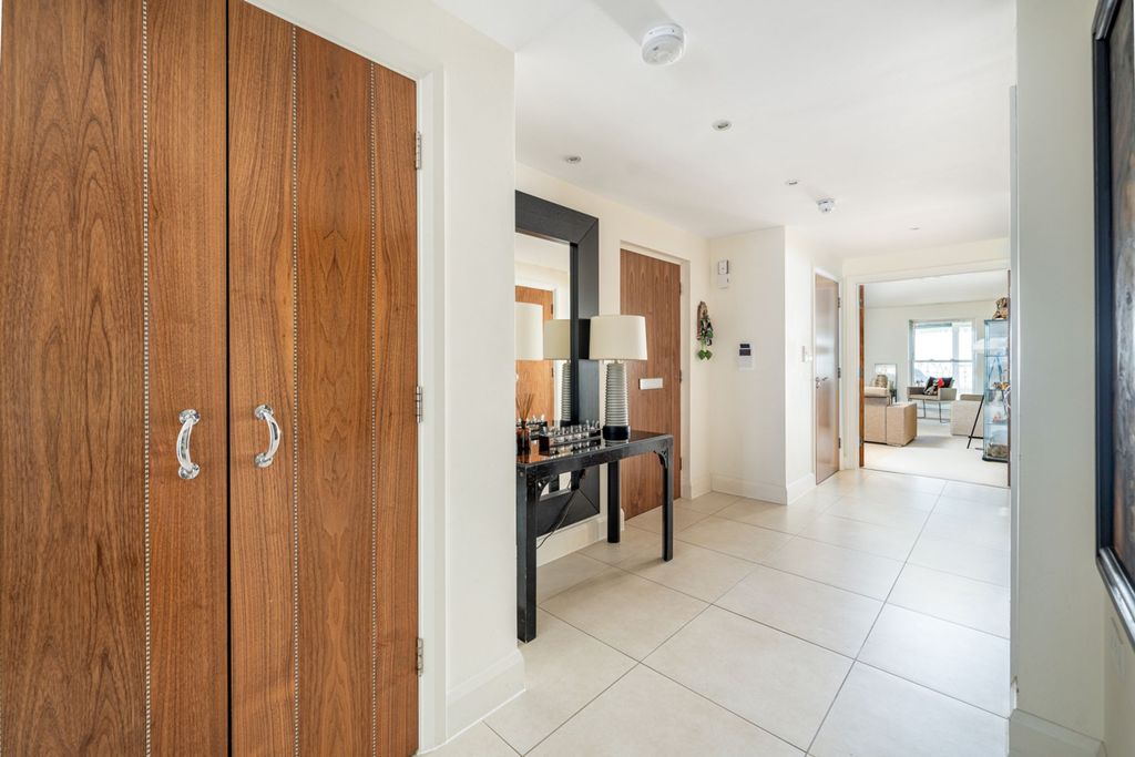 Additional image 9 of 2 bed flat for saleMarine Parade, Worthing BN11