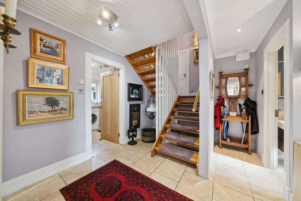 Additional image 8 of 4 bed detached house for sale23 Victoria Road, Helensburgh G84