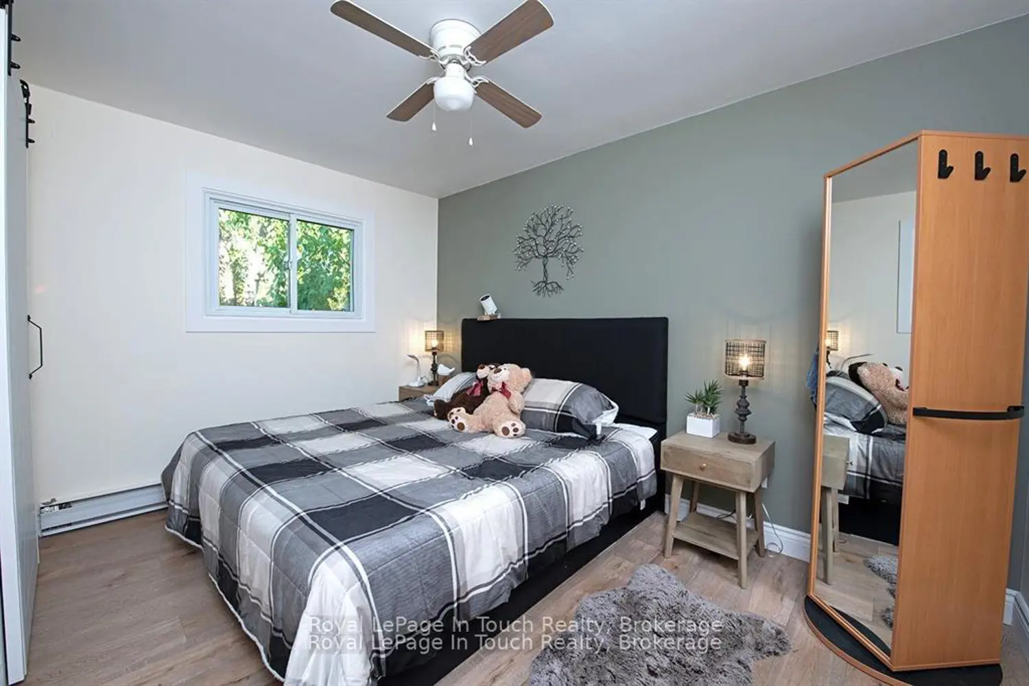 Additional image 7 of 8 Cyril Martin Place, Severn