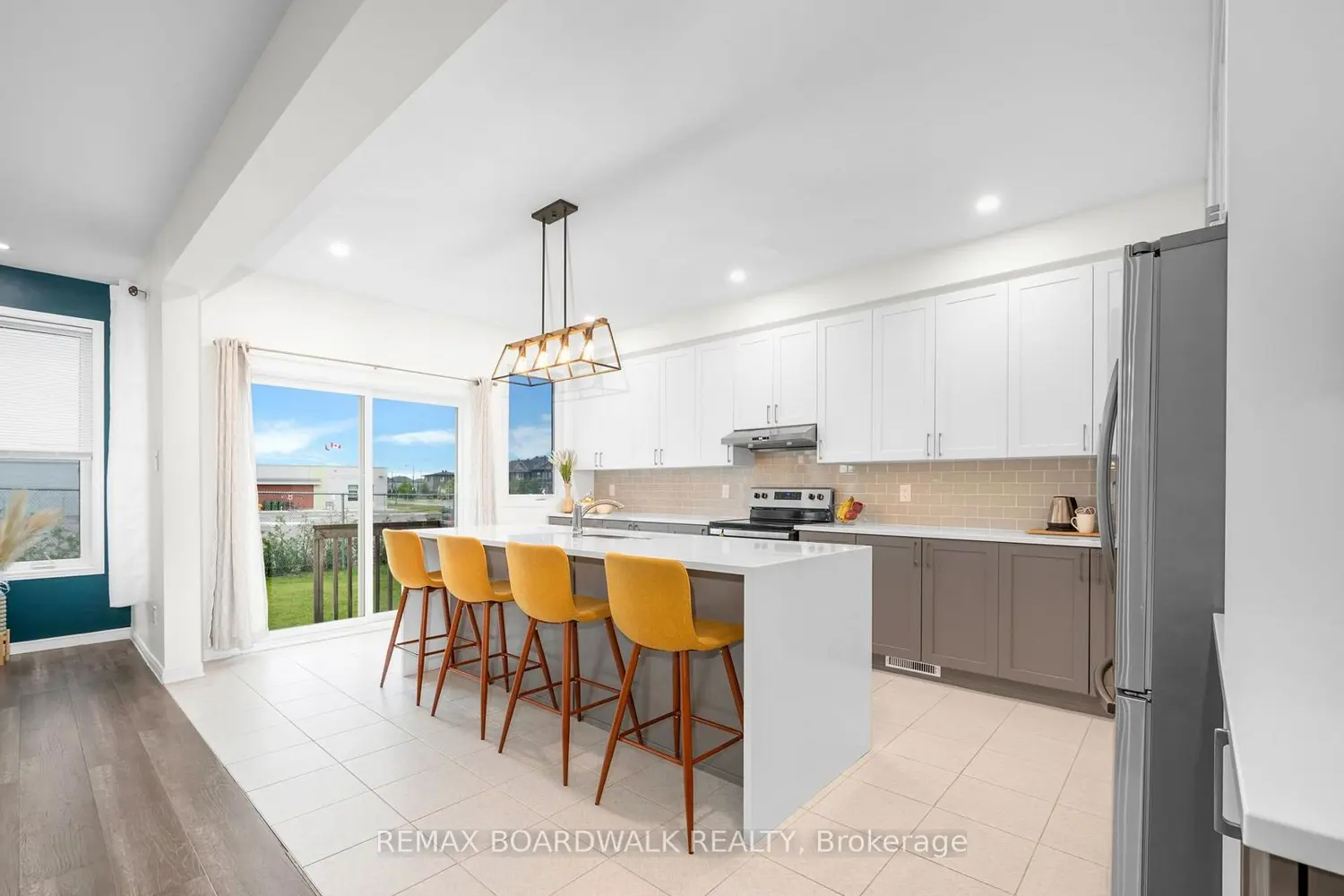 Additional image 7 of 302 Haliburton Heights