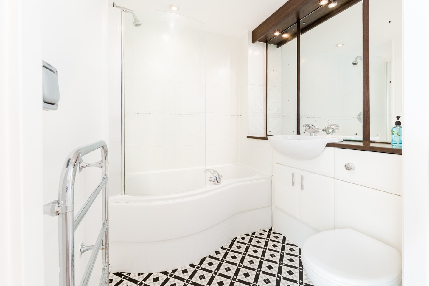 Additional image 15 of 2 Bed Flat, Masshouse Plaza, B5, N1 7GU