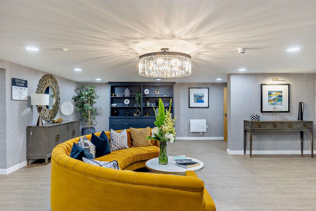 Additional image 25 of 2 bed flat for saleNorthwich Road, Knutsford, Cheshire WA16