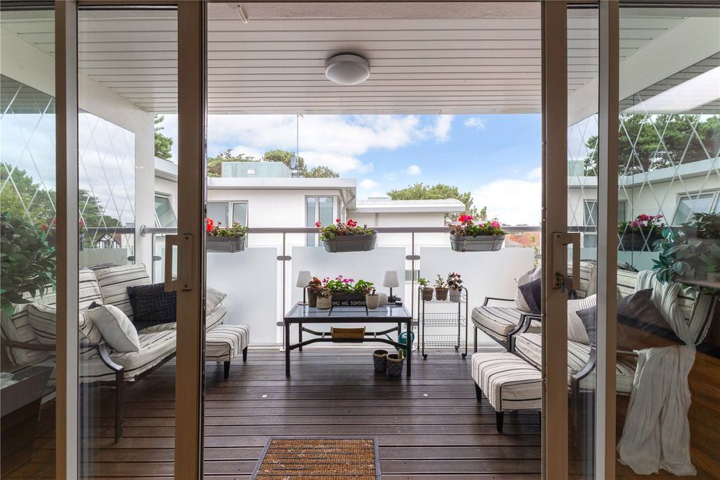 Additional image 5 of 3 bed flat for saleWesthaven, 1 Western Road, Canford Cliffs, Poole BH13