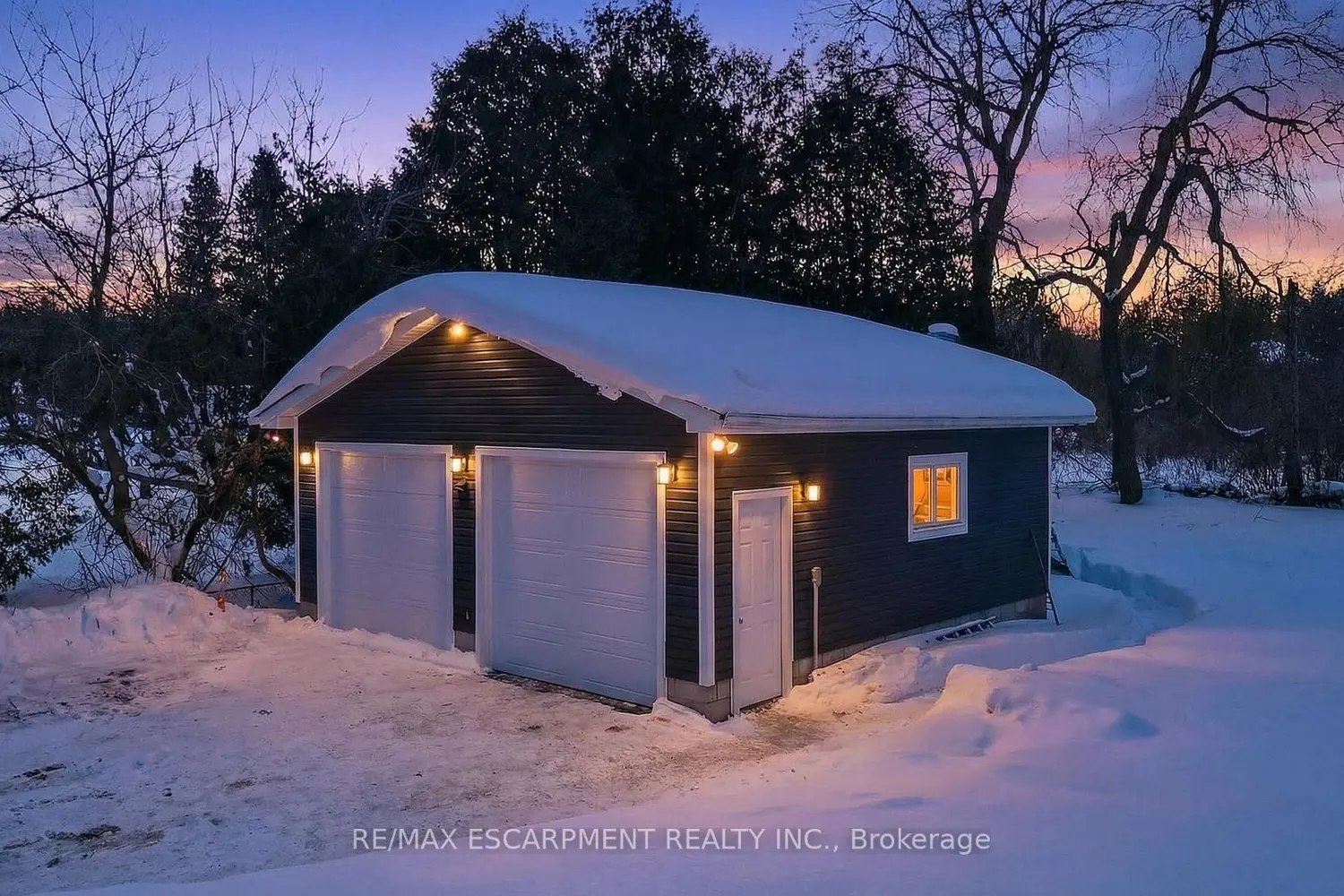 Additional image 15 of 9488 Wellington Rd 124