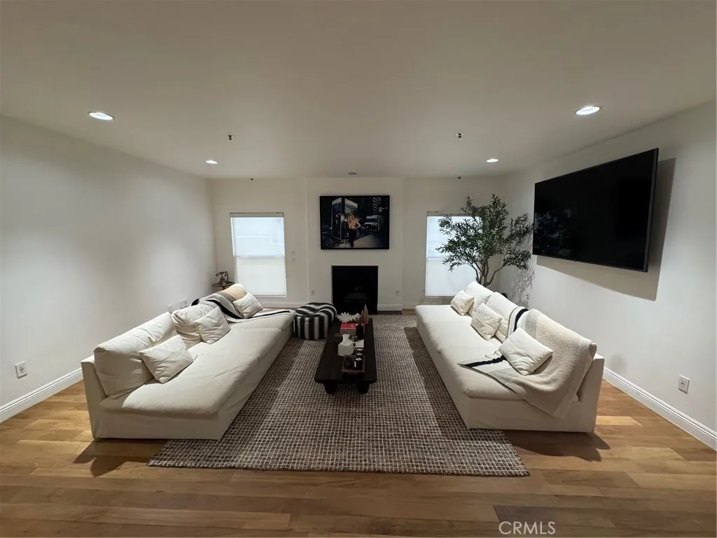 Additional image 37 of 12011 Goshen Ave Unit 104, Los Angeles, CA 90049