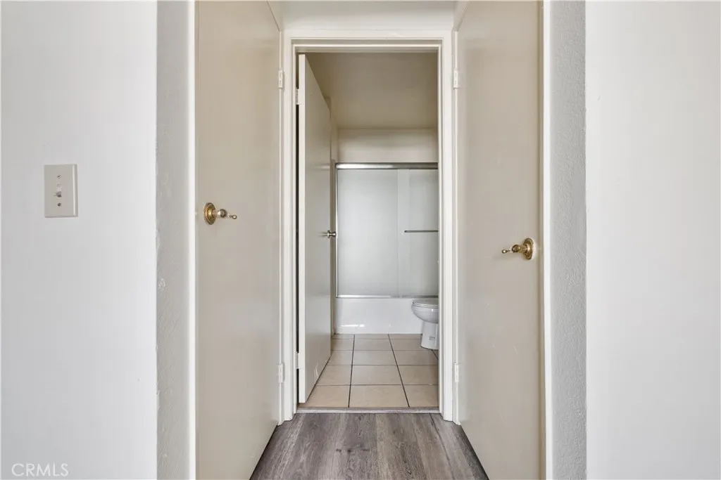 Additional image 8 of 1246 W 30th Street W, Los Angeles, CA 90007