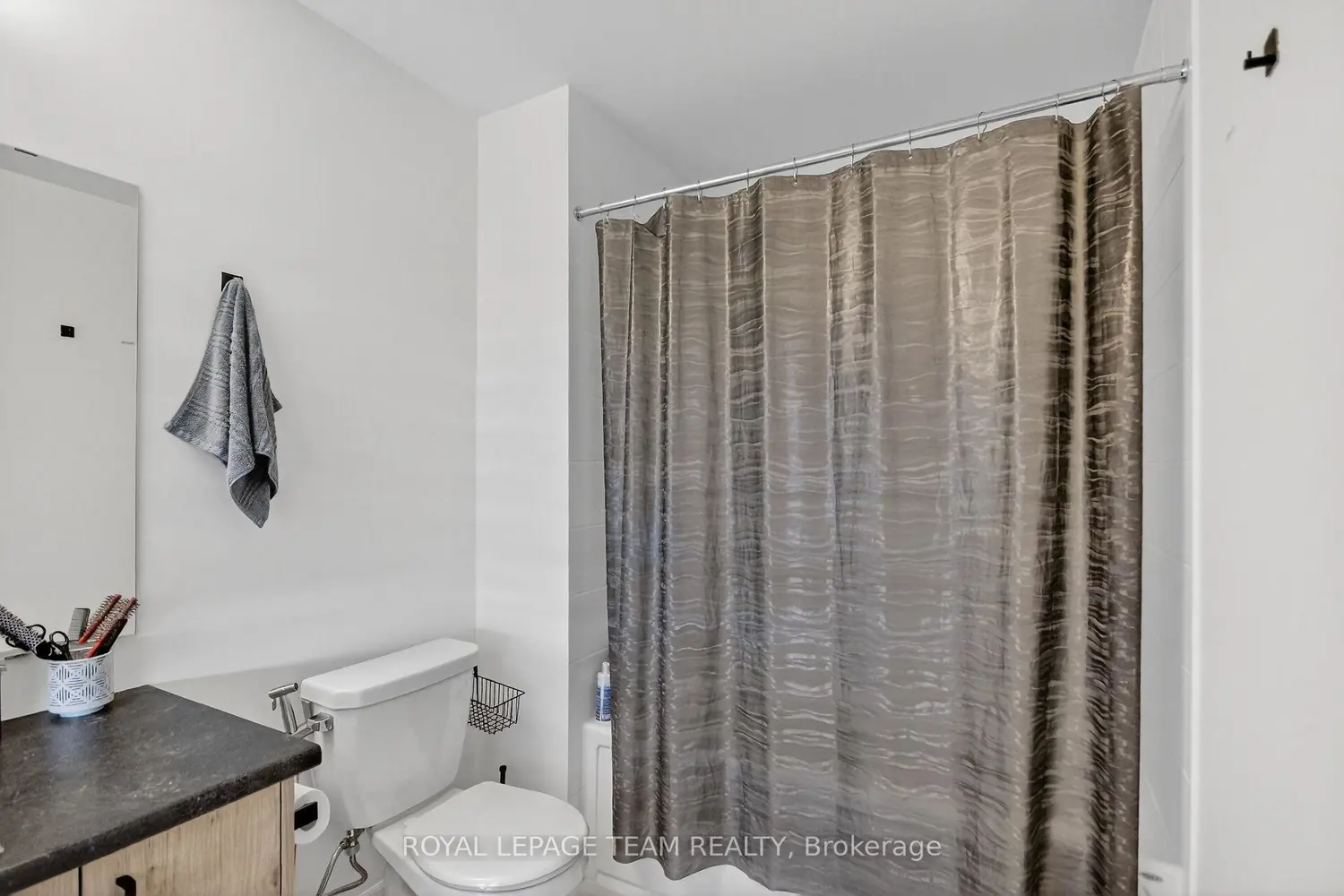 Additional image 7 of 136 Main Halyard Lane