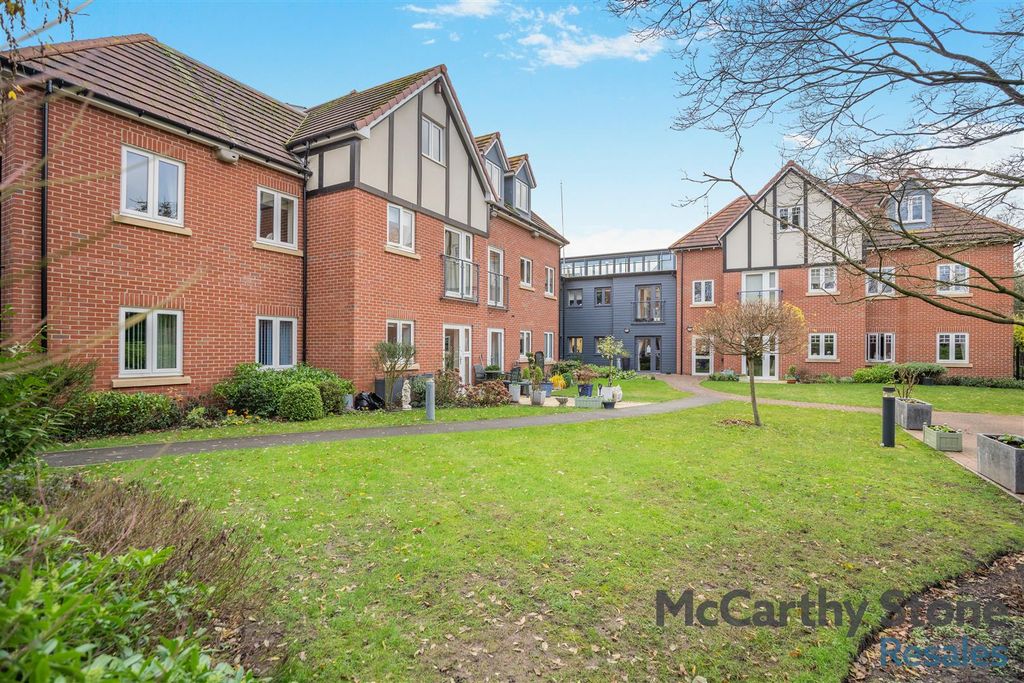 Additional image 32 of 2 bed flat for saleSummerfield Place, Wenlock Road, Shrewsbury SY2