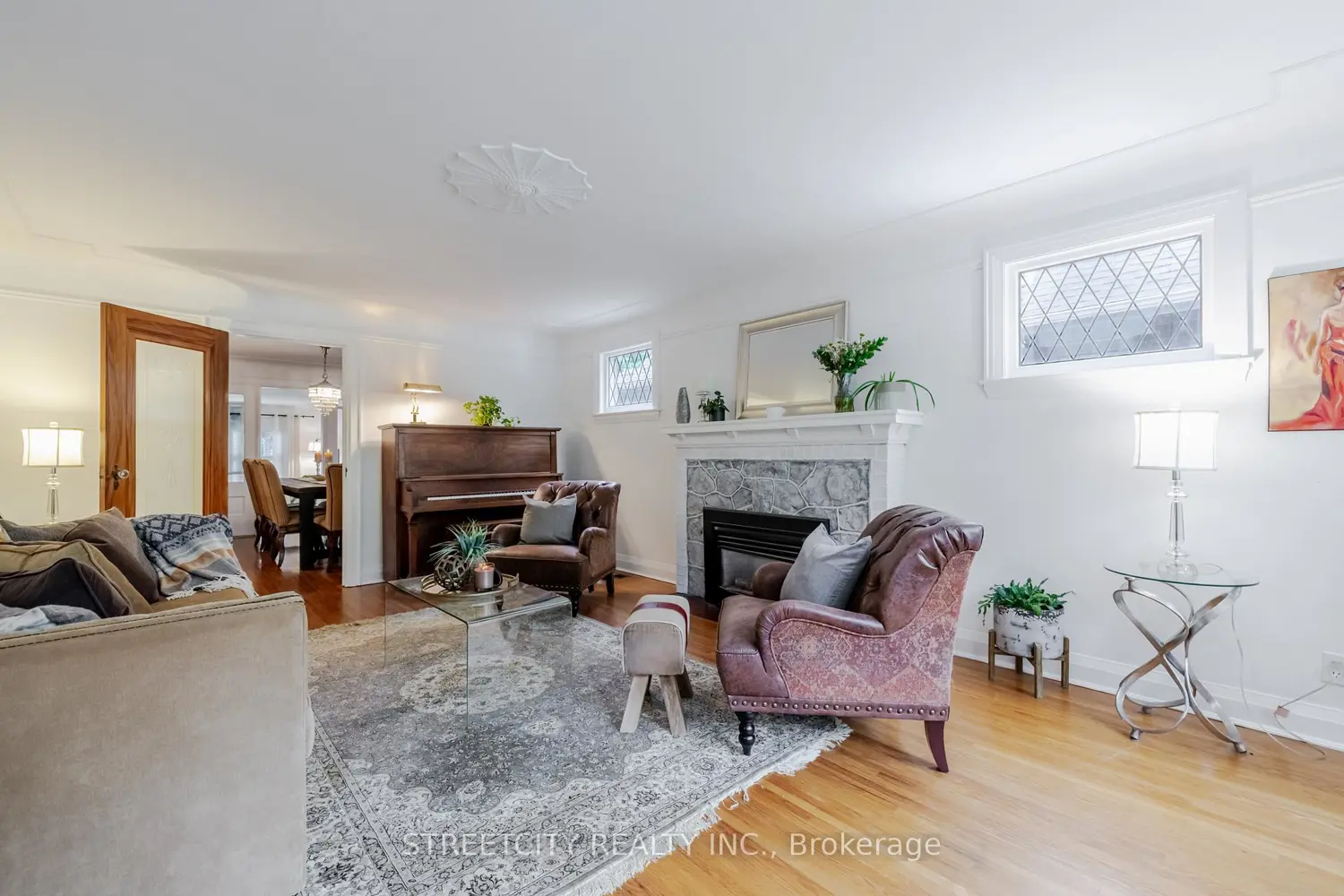 Additional image 2 of 931 Waterloo Street