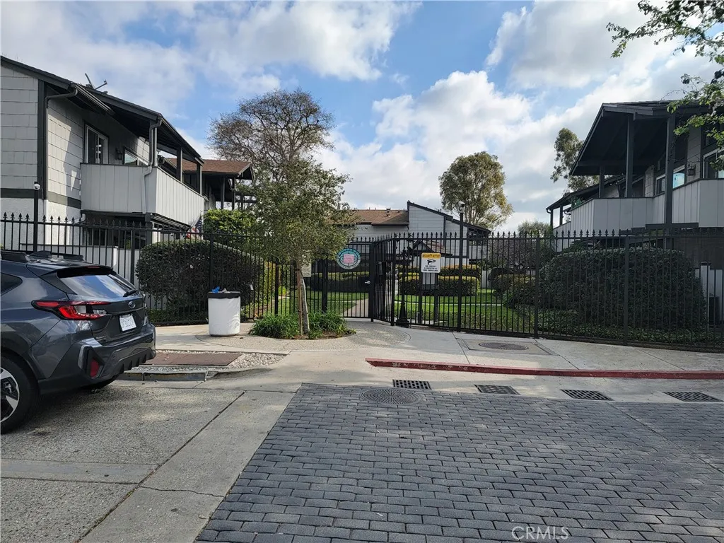 24150 Western Avenue Unit B, Harbor City, CA 90710