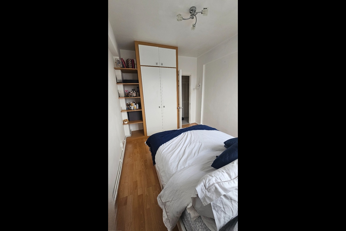 Additional image 2 of Room in a Shared Flat, Berry House, SW11, N1 7GU