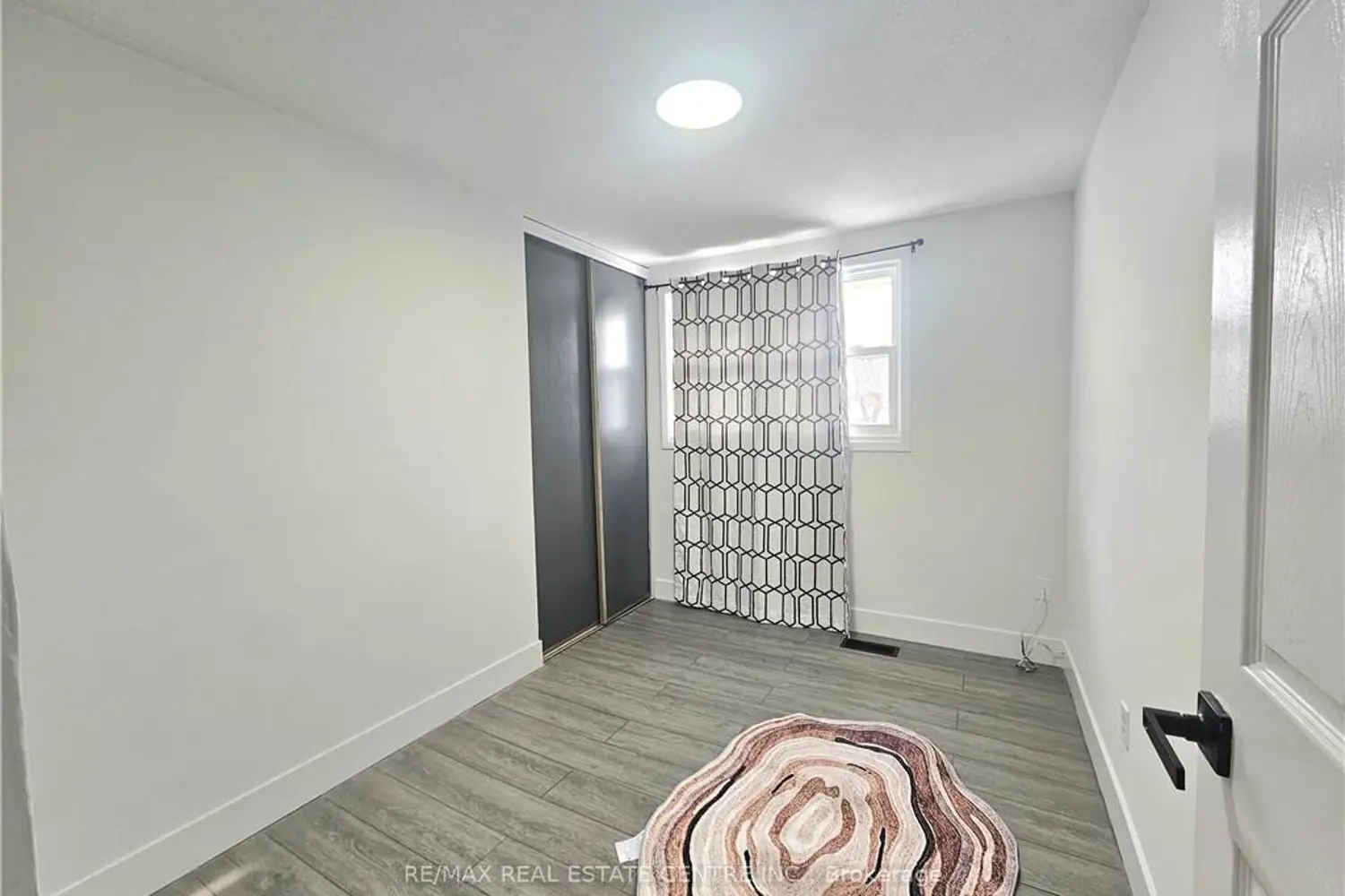 Additional image 16 of 92 Copperfield Crescent