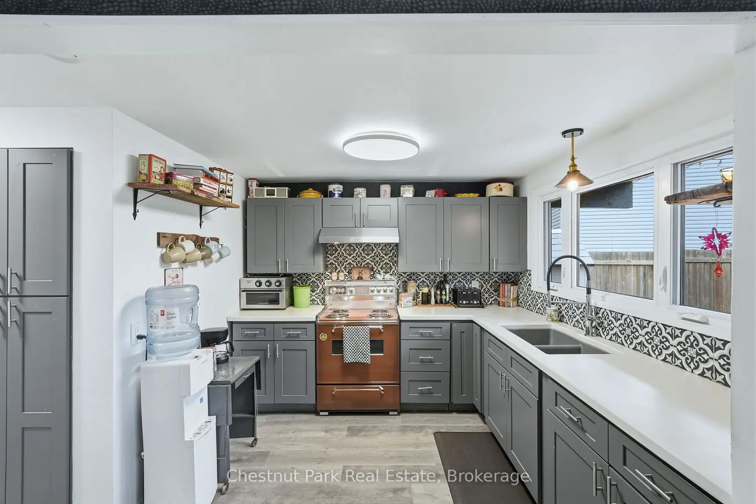 Additional image 5 of 324 Bryant Street