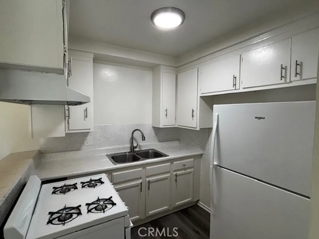 Additional image 11 of 12437 Harris Ave Unit C, Lynwood, CA 90262