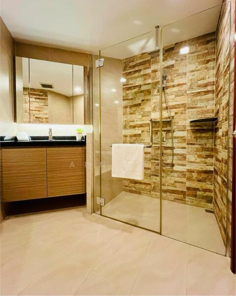 Additional image 10 of 175 Bencoolen Street