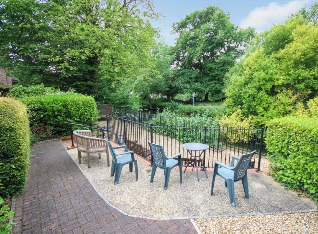Additional image 11 of 2 bed flat for saleArchers Court, Salisbury, Wiltshire SP1