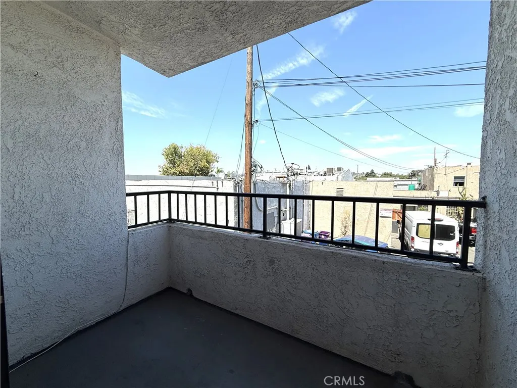 Additional image 21 of 1212 Gladys Avenue Unit 302, Long Beach, CA 90804