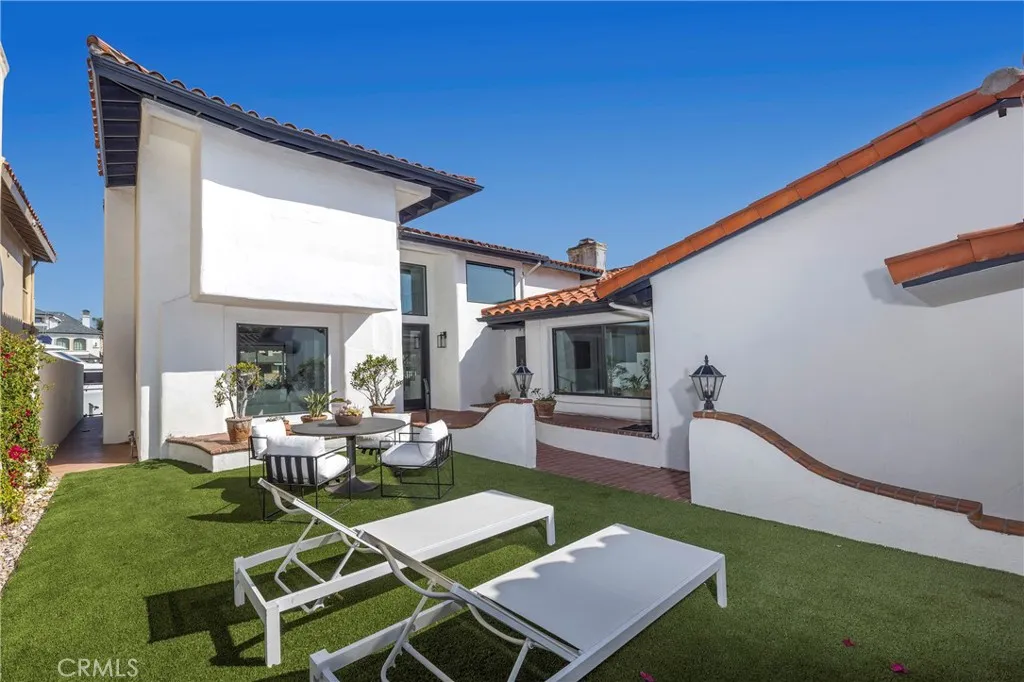 Additional image 9 of 16572 Grimaud Ln, Huntington Beach, CA 92649