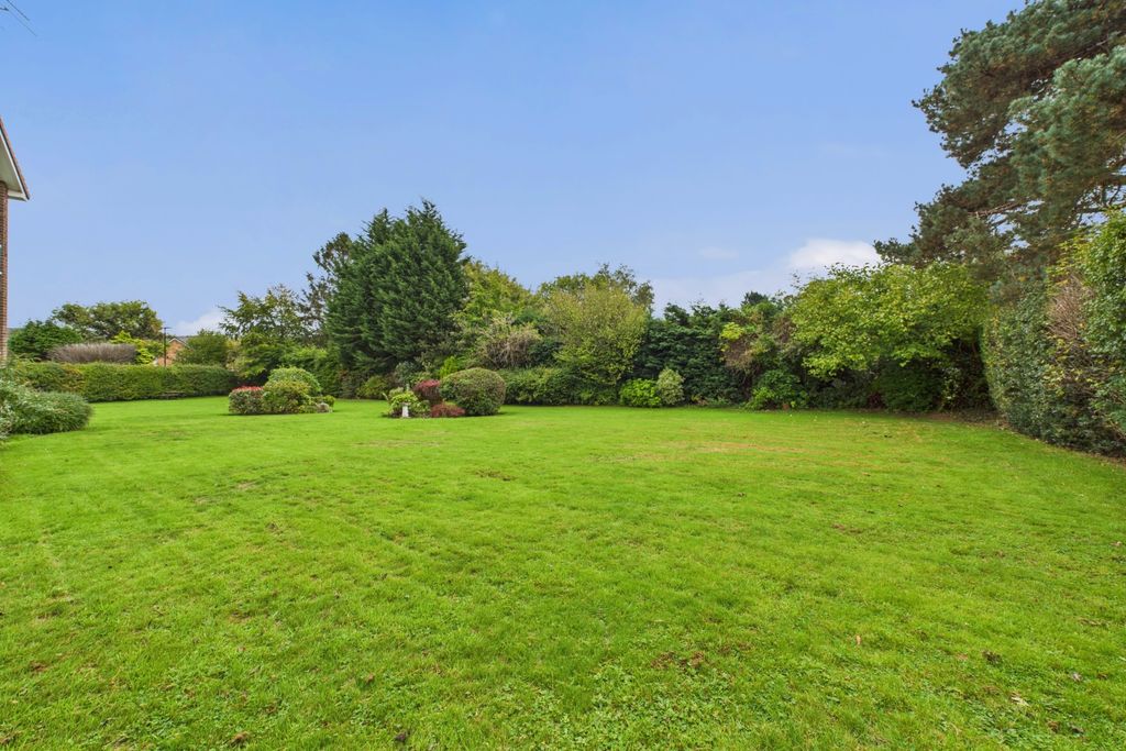 Additional image 20 of 3 bed flat for sale2 Burlington Close, Dore S17