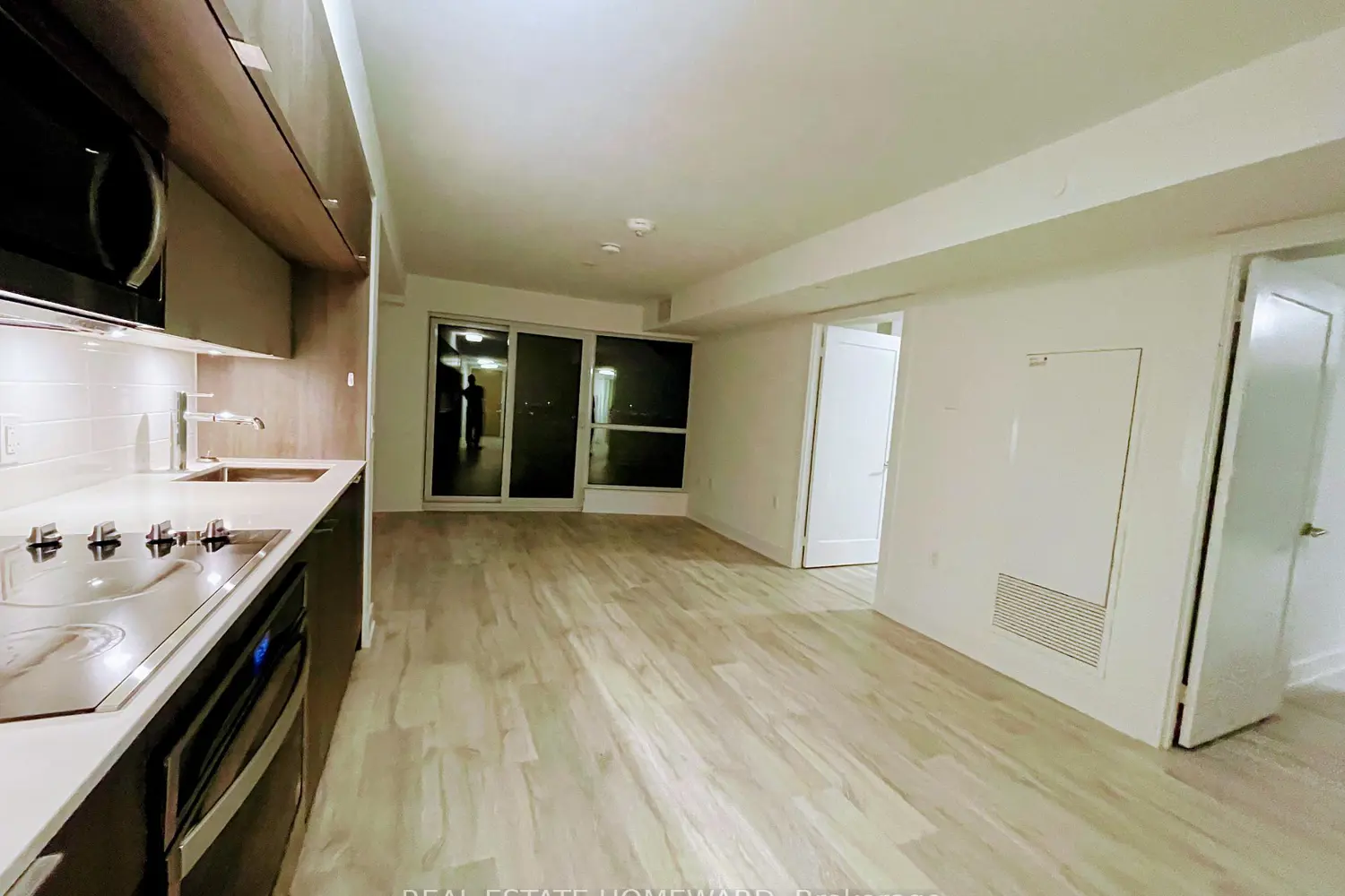 Additional image 2 of 585 Bloor Street 1118